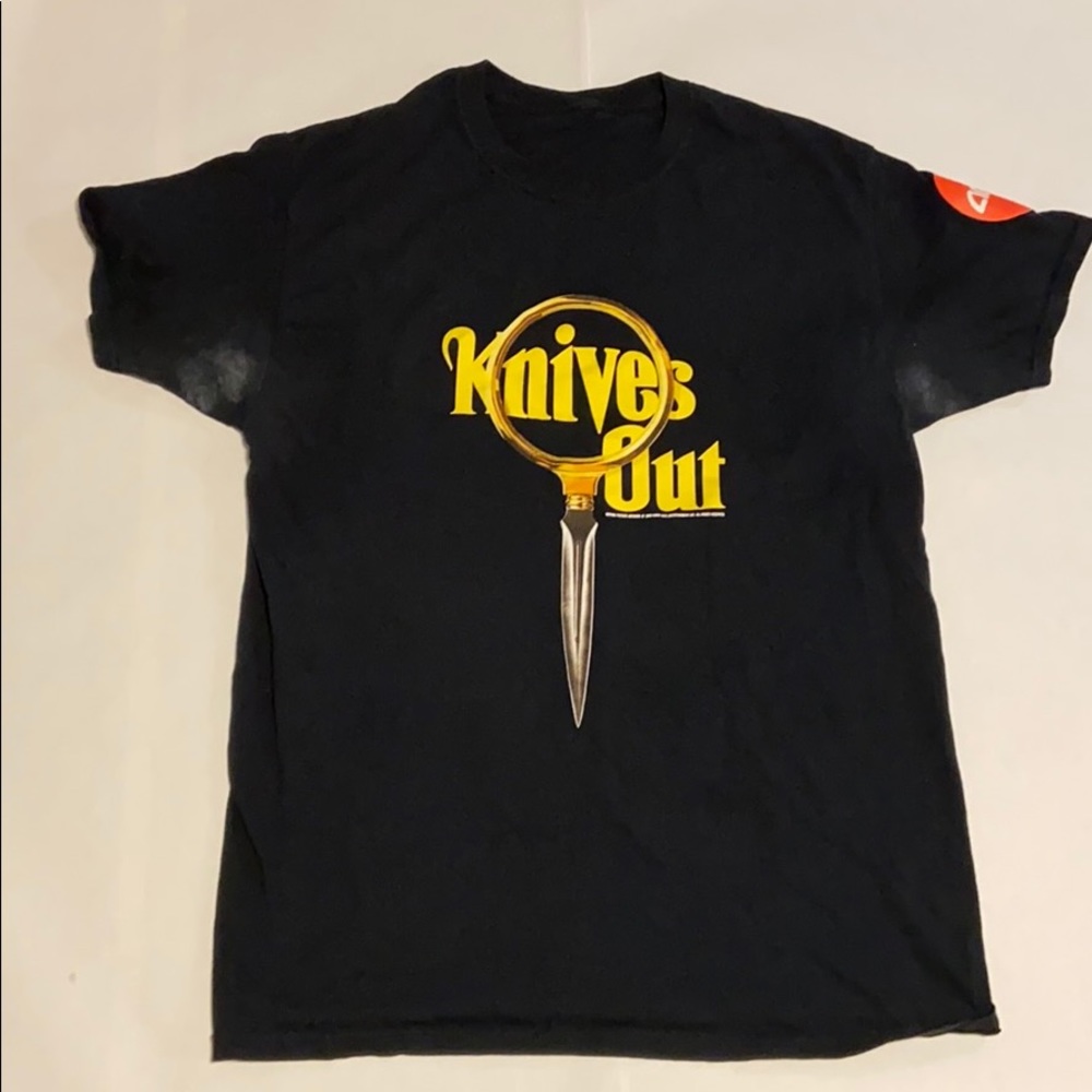 Knives Out AMC OFFICIAL Shirt (L)